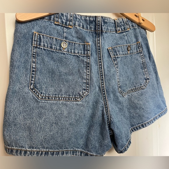 VINTAGE REAL CLOTHING - Shorts - Ladies 9 - Picture 3 of 4